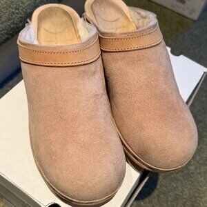 No. 6 Fleece lined clogs